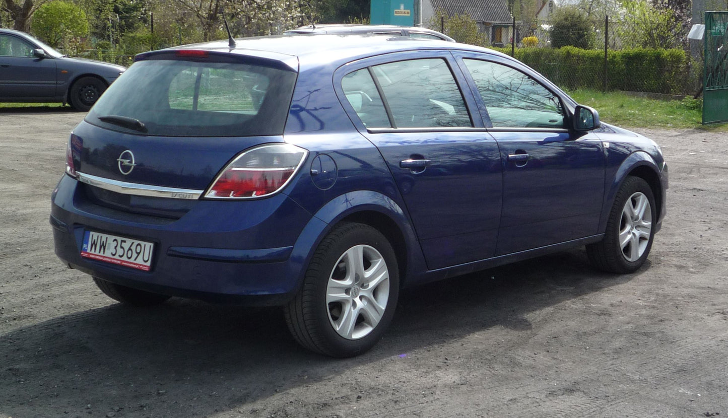 HEKO מגני רוח השחלה לאופל אסטרה הצ'בק דור 3 שנים 2004-2014